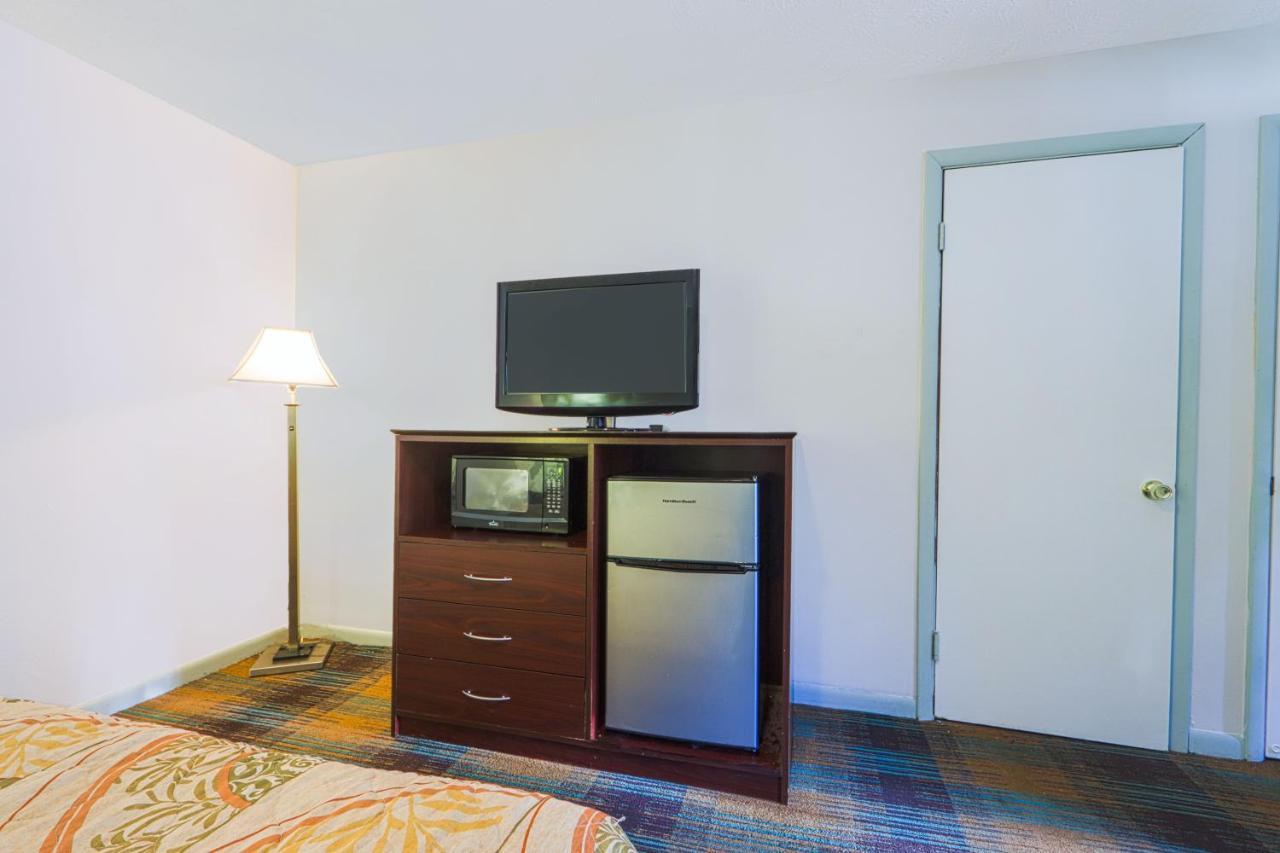 Patriot Inn Motel Beaver Wv, By Oyo Εξωτερικό φωτογραφία